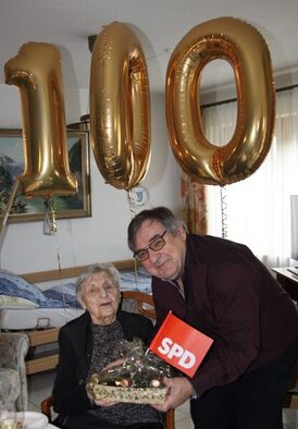 Geburtstagsglückwünsche für Erna Kude (Bildrechte bei SPD OV)